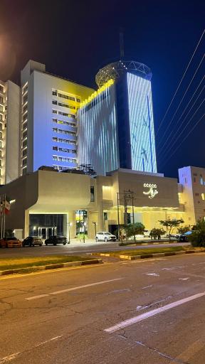 عکس هتل پنج ستاره پالاس