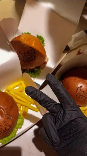 عکس برگر آقای خرچنگ