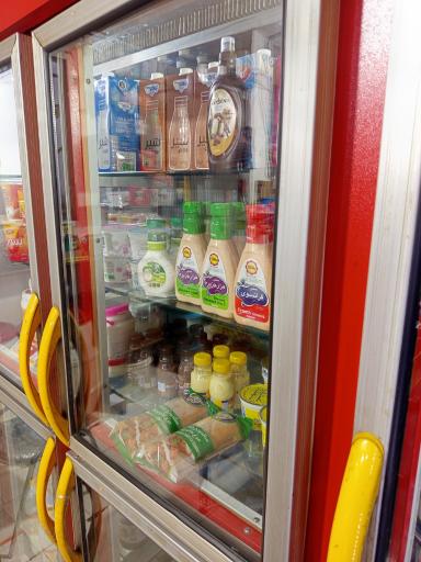 عکس سوپر مارکت میرزایی