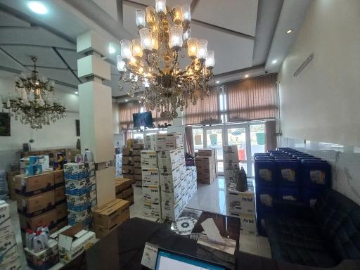 عکس روغن خودرو و صنعتی  محمدیان