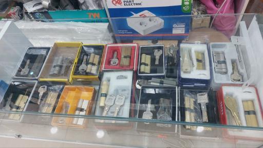 عکس کلیدسازی شبانه روزی آلفا