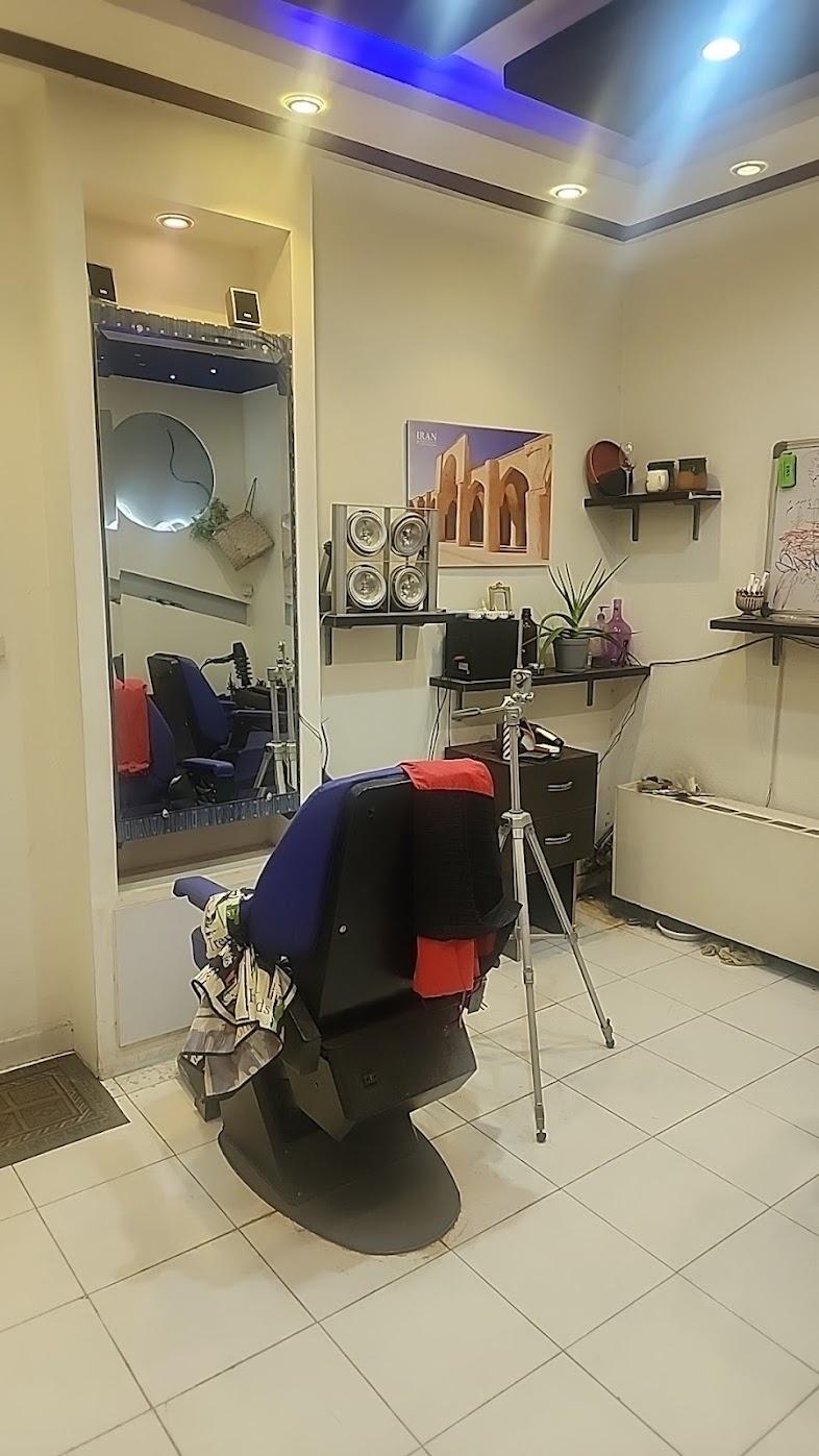 عکس آرایشگاه مهدی