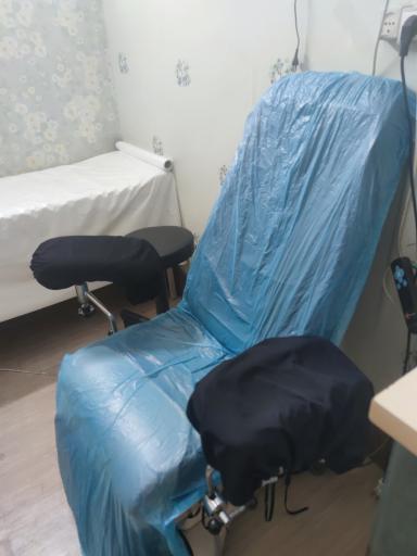 عکس آزمایشگاه دنا