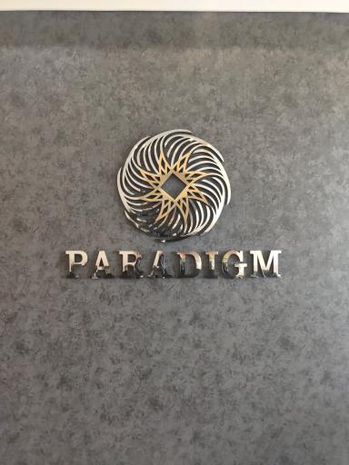 عکس گروه مهندسین و مشاورین املاک پارادایم