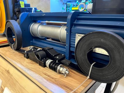 عکس آرتا آسانسور نظری