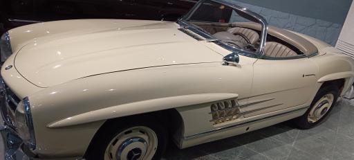 عکس موزه اتومبیل های سلطنتی