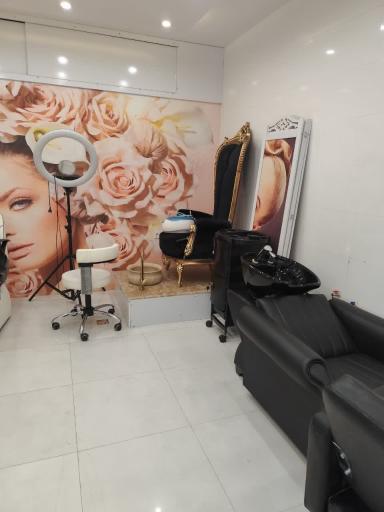 عکس سالن زیبایی دُرنا