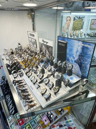 عکس ساعت الف