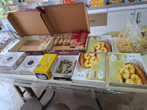 عکس شیرینی شاخه‌ نبات یزد