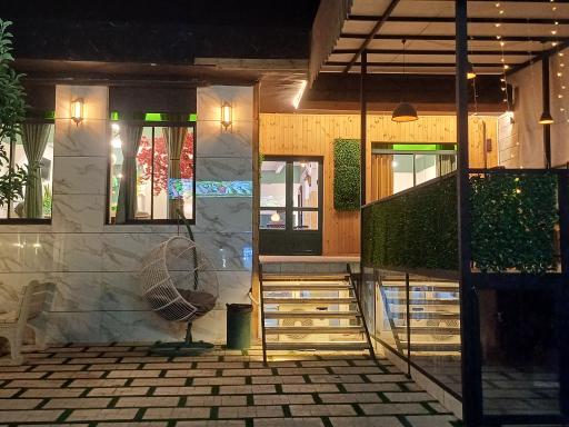 عکس کافه رستوران اورانوس 