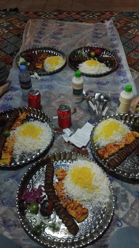 عکس باغ رستوران سنتی بهشت