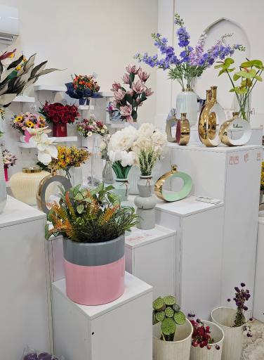 عکس گل فروشی ژوبا