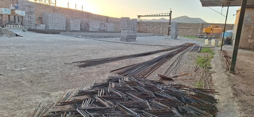 عکس کارگاه تیرچه سازی و تولید بلوک سیمانی دهقان