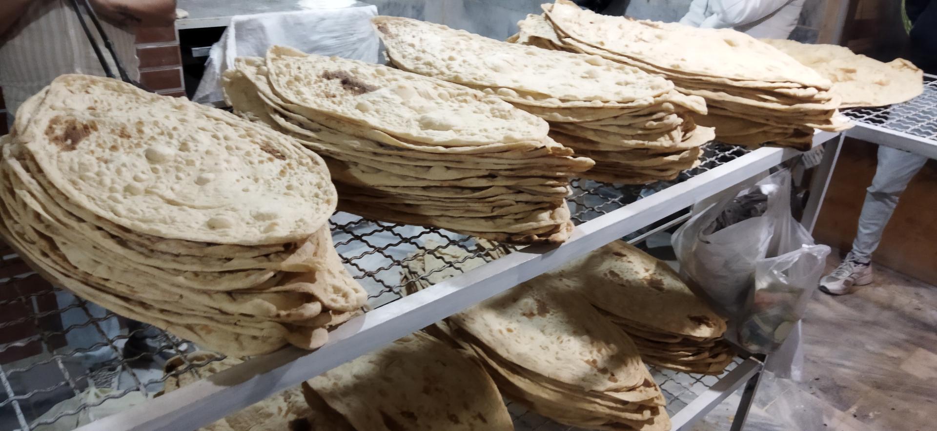 عکس نان تنوری سنتی تربت