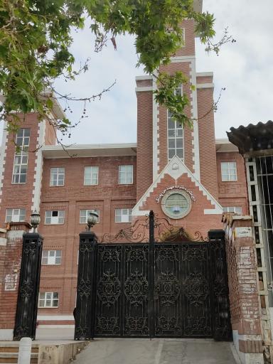 عکس دبیرستان دخترانه پورنگ