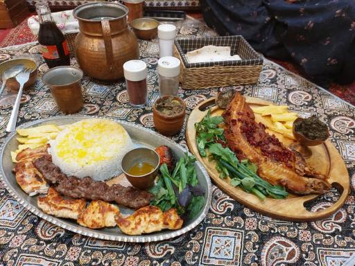 عکس رستوران پیاله (دیگشاه)