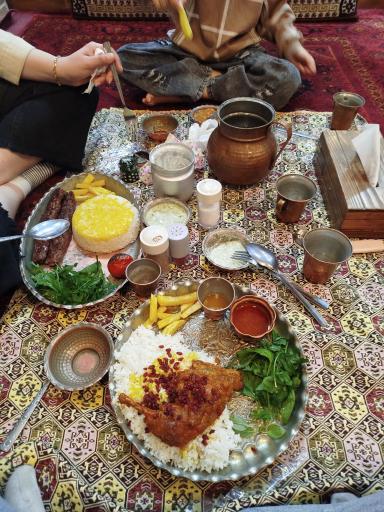 عکس رستوران پیاله (دیگشاه)