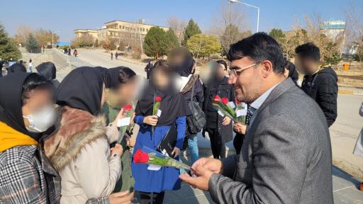 عکس دانشگاه آزاد اسلامی واحد همدان