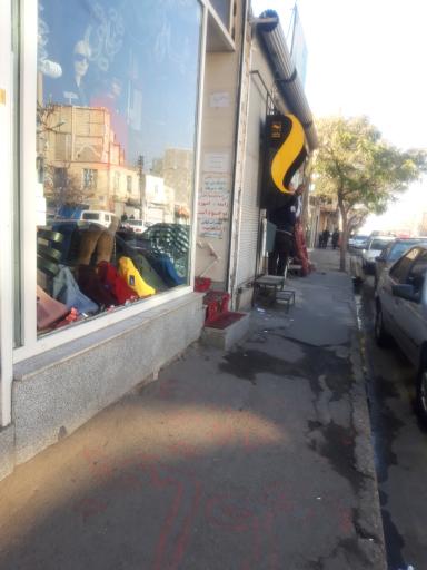 عکس خودپرداز بانک آینده 