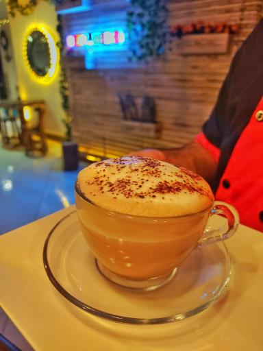 عکس کافه فست فود برکه