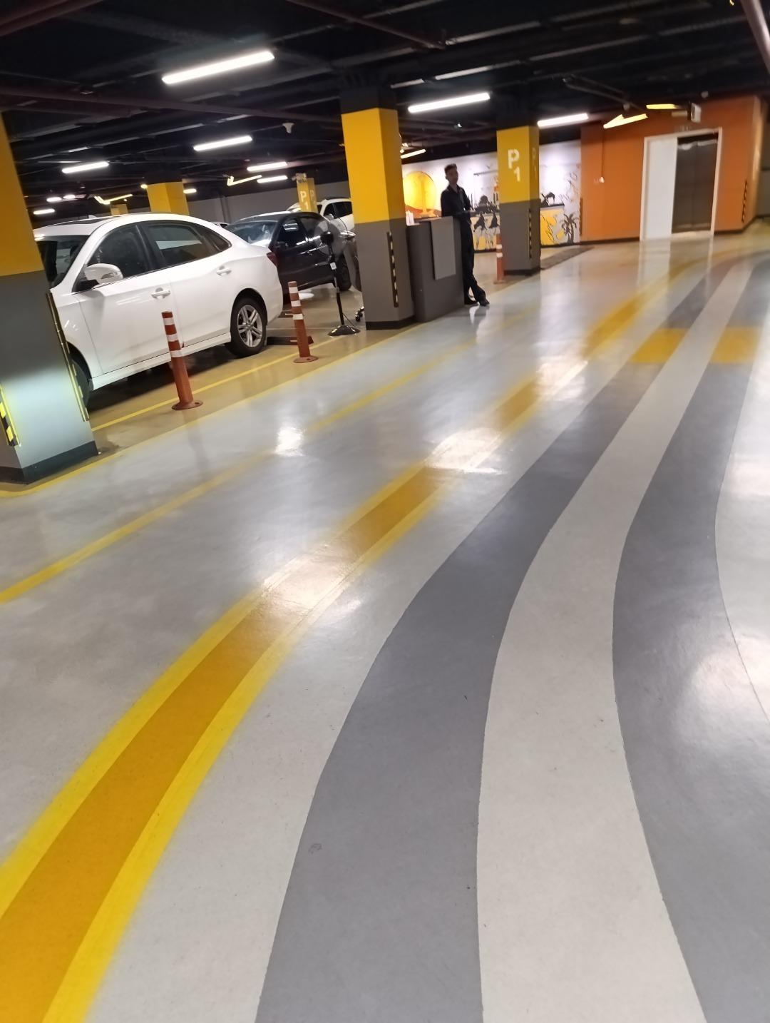 عکس پارکینگ طبقاتی