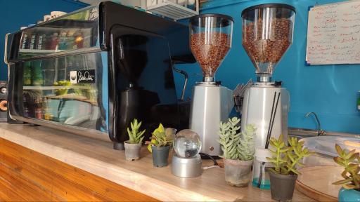 عکس کافه فتحی