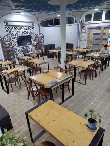 عکس توانشکده هوش مصنوعی عمید 