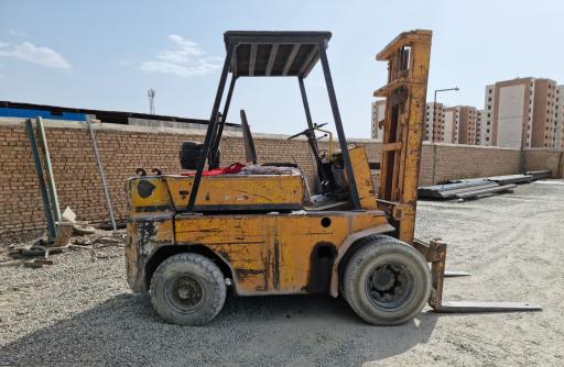 عکس مجتمع آهن آلات بنائی