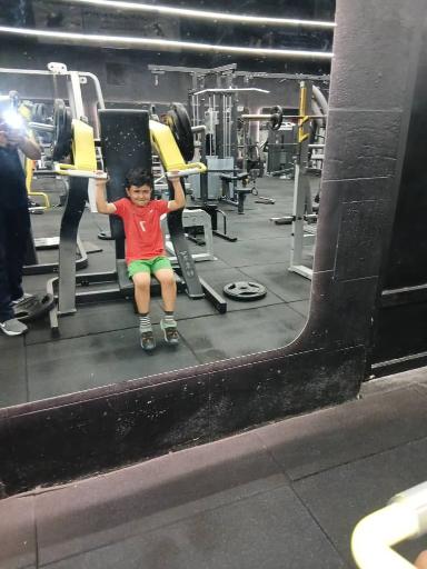 عکس باشگاه ایرانیان