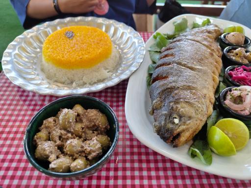 عکس رستوران سنتی ننه نعنا