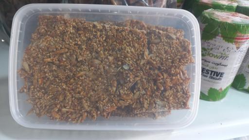 عکس گلاب و عرقیات معطّر 