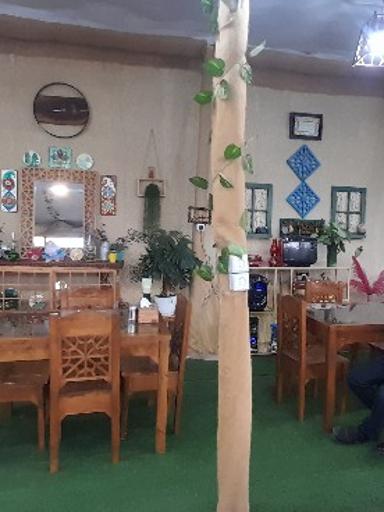 عکس رستوران سنتی ننه نعنا