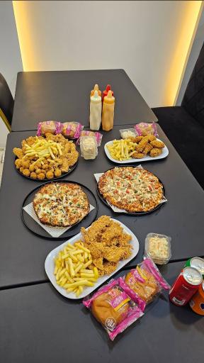 عکس چیکن استریپس