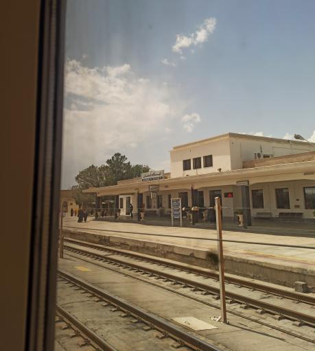 عکس ایستگاه راه آهن شهید امیر عبدالهیان دامغان