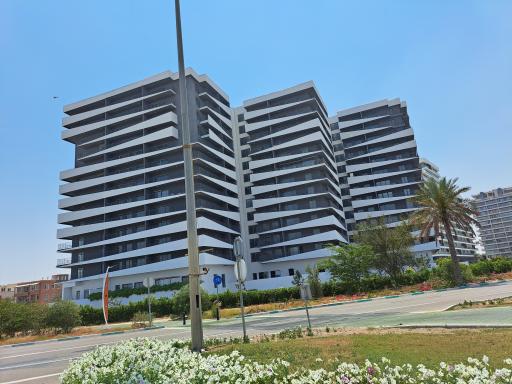 عکس برج مسکونی فروردین