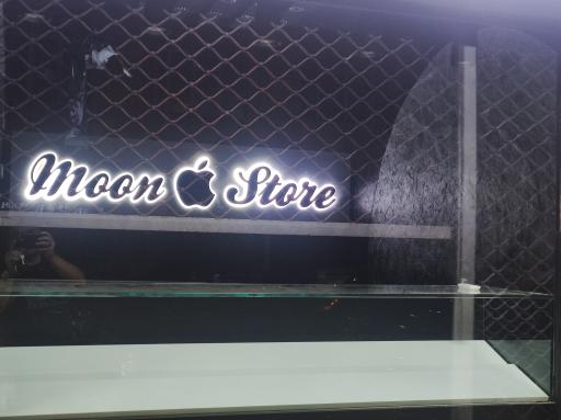 عکس مون استور