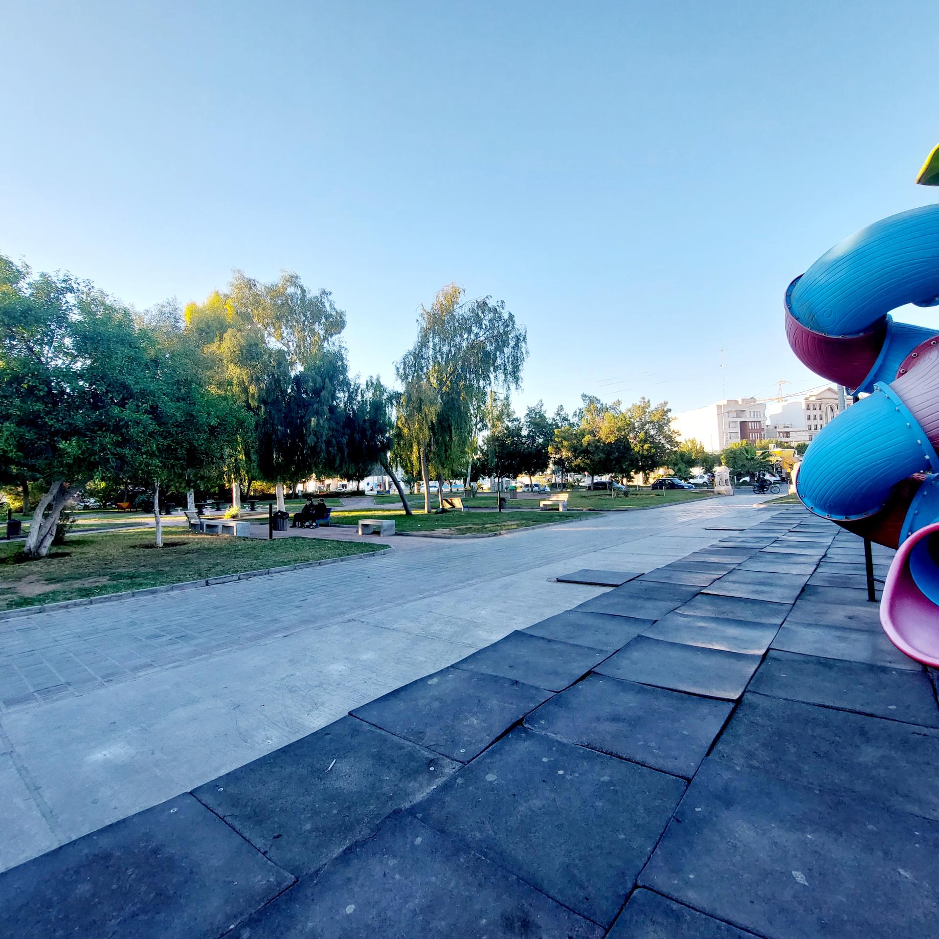 عکس پارک شهدای بن مانع