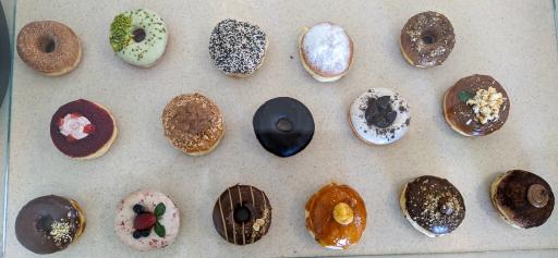 عکس لوکادونات