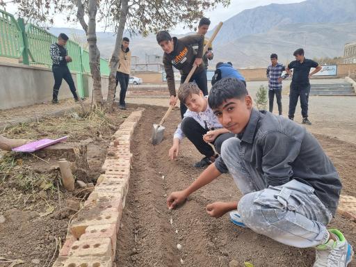 عکس هنرستان کاردانش سردار سلیمانی