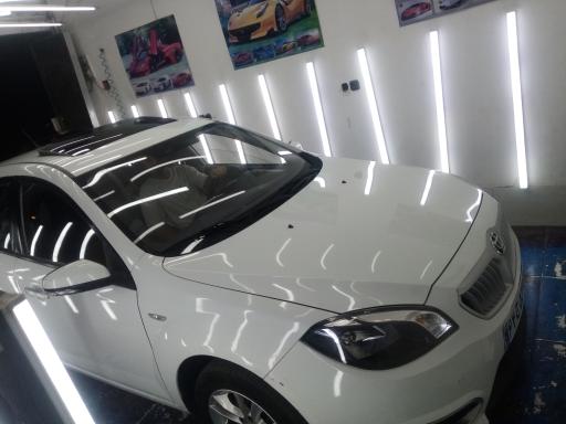 عکس تشخیص رنگ راد