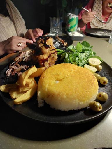 عکس هتل سه ستاره شیندان آستارا 