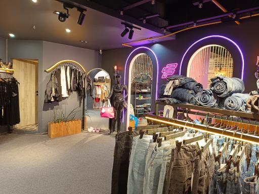 عکس مزون پی اس