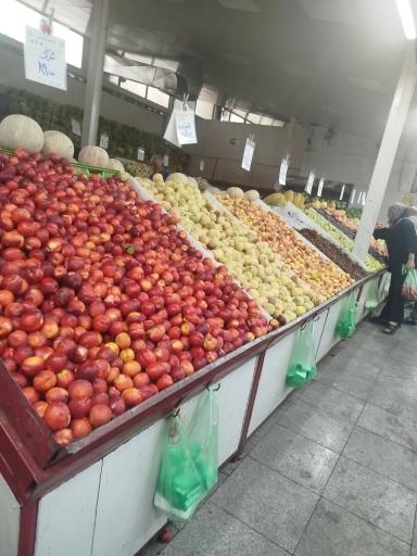 عکس میدان میوه و تره بار طرشت