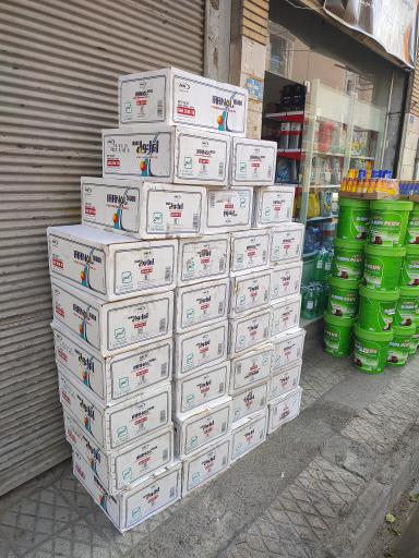 عکس مرکز فروش انواع روغن ماشین و موتور