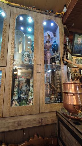 عکس رستوران جهان نما