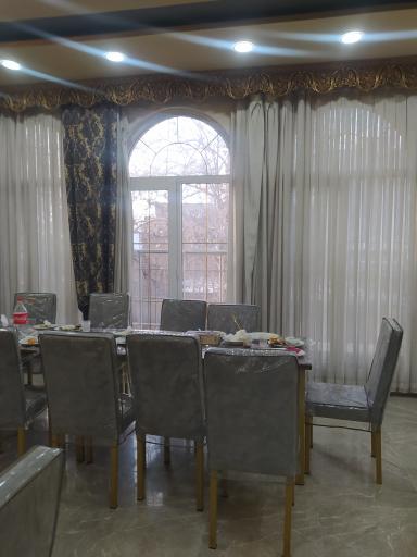 عکس رستوران مجلل رازی