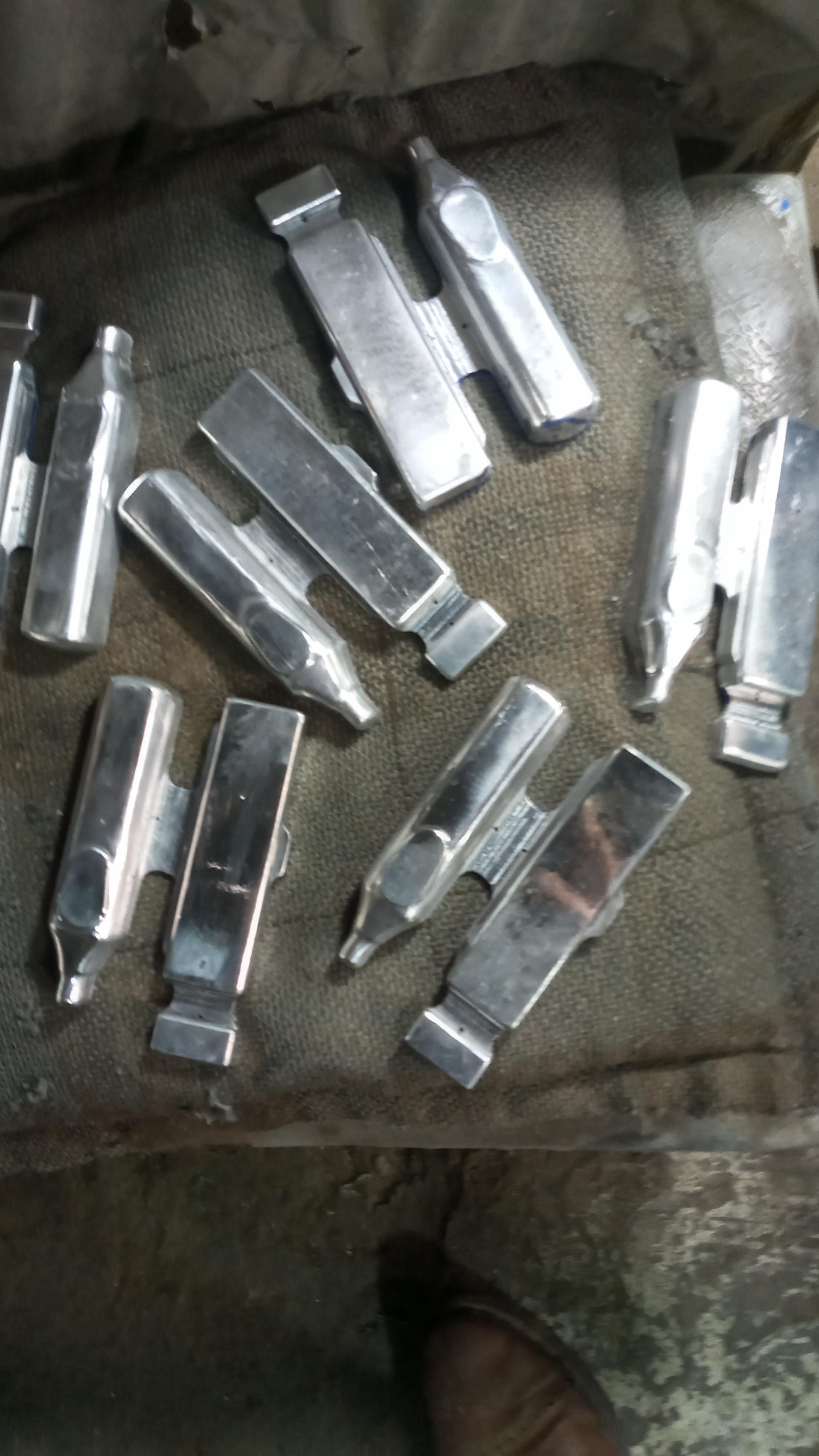 عکس پرداختکاری شیرآلات برنجی و انواع فلزات رنگی 