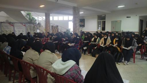 عکس دبیرستان نمونه دولتی آیت الله بهاالدینی