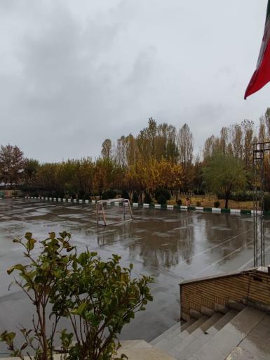 عکس دبیرستان پسرانه تیزهوشان علامه حلی 2