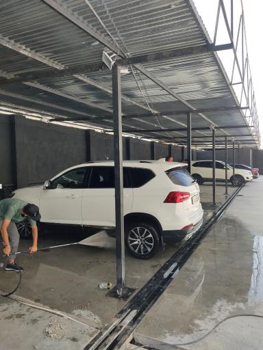 عکس کارواش و خدمات زیبایی خودرو کاغذ